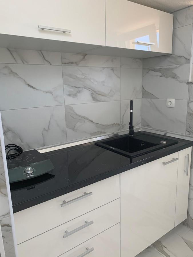 Apartments Albatross نوفاليا المظهر الخارجي الصورة