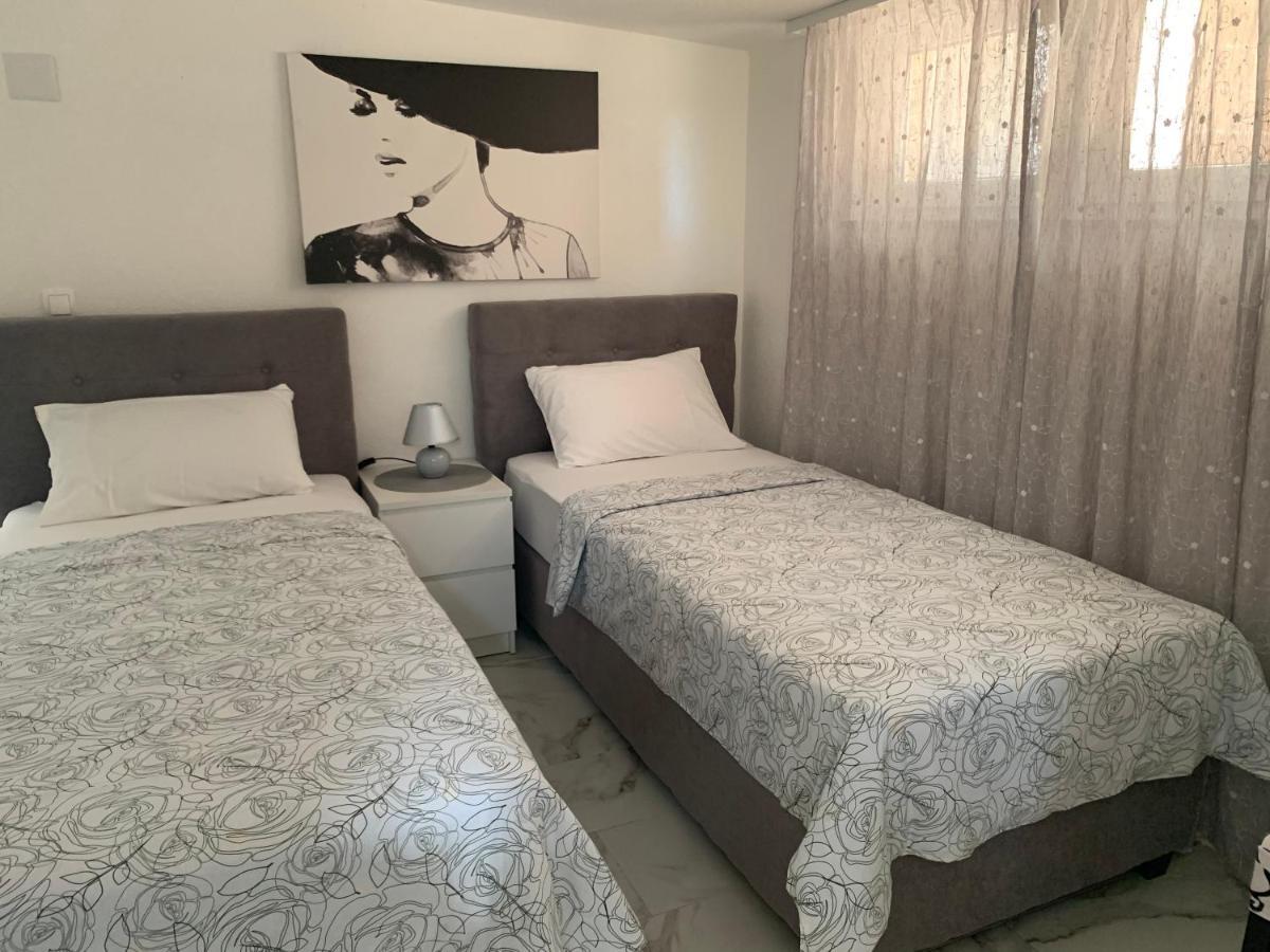 Apartments Albatross نوفاليا المظهر الخارجي الصورة