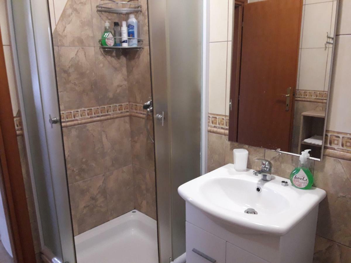 Apartments Albatross نوفاليا المظهر الخارجي الصورة