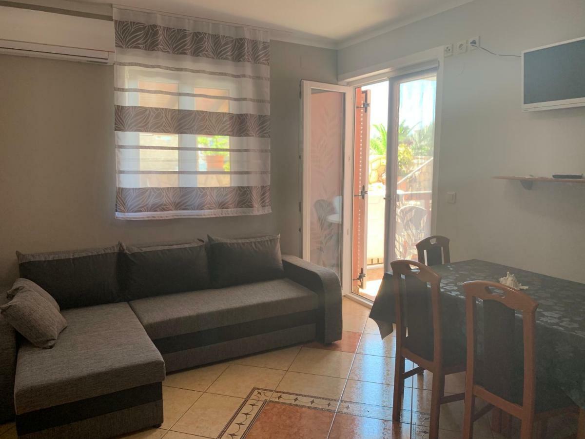 Apartments Albatross نوفاليا المظهر الخارجي الصورة